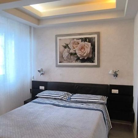 Appartamento Incantevole Con Parcheggio Gratuito Florence Exterior photo