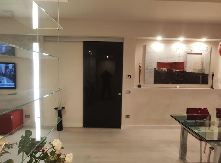 Appartamento Incantevole Con Parcheggio Gratuito Florence Exterior photo